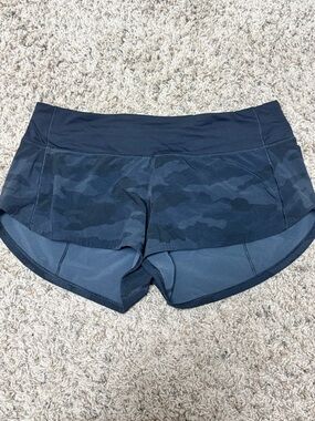 lululemon athletica Speed Up Black & Grey Camo Running Shorts Low Rise